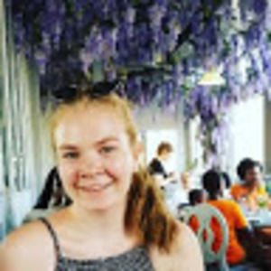 Meet your Posher, Katelyn